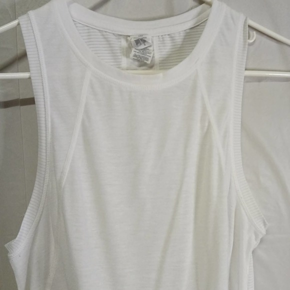 Sweaty Betty PACESETTER RUNNING Tank Top White Reflective Detail Jersey Crew - Picture 6 of 9